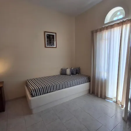 Restia Áyios Pétros Exterior photo