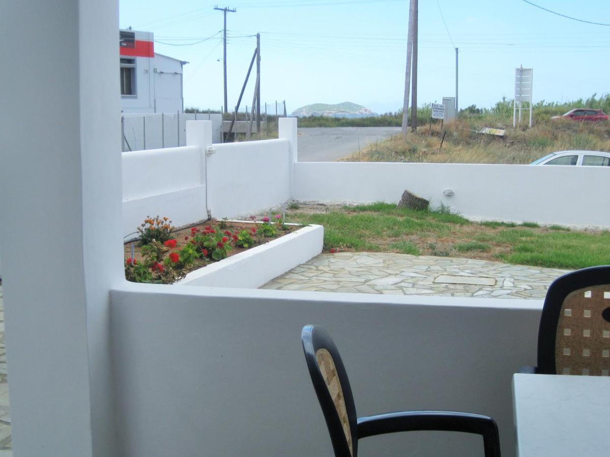 Restia * Áyios Pétros